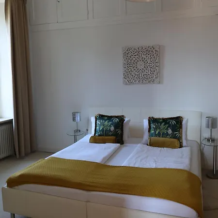 Adrienne Velden am Wörthersee