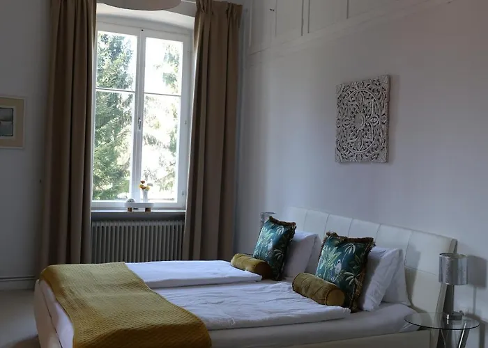 Adrienne Apartamento