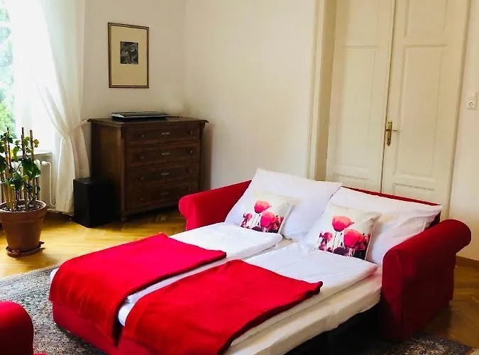 Adrienne * Velden am Wörthersee